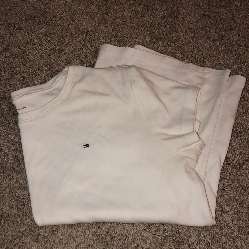 Tommy Hilfiger tee with logo